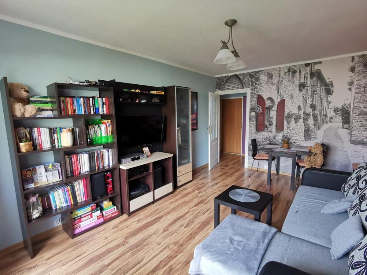 Apartamento Kwadrat Maja Wałbrzych Exterior foto